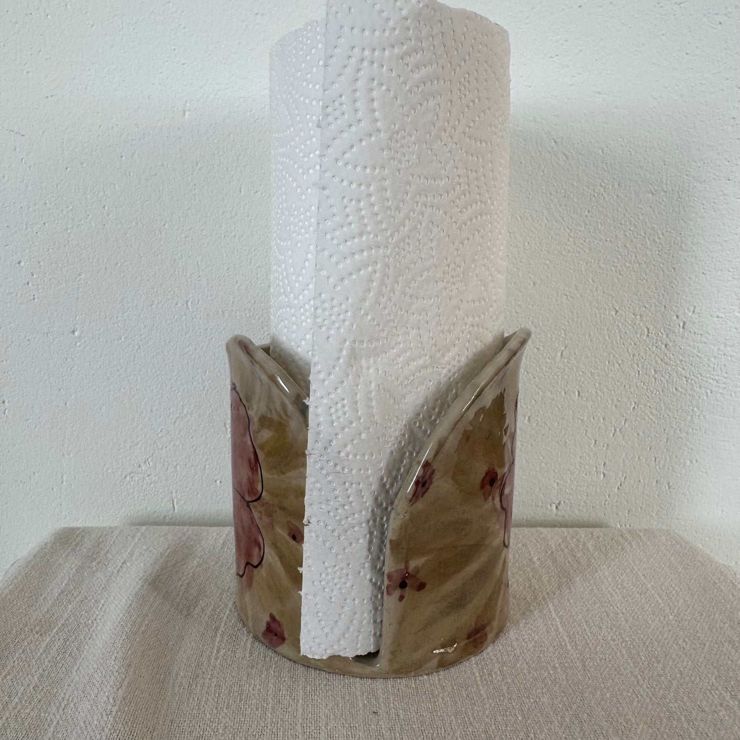 Hushållspappershållare