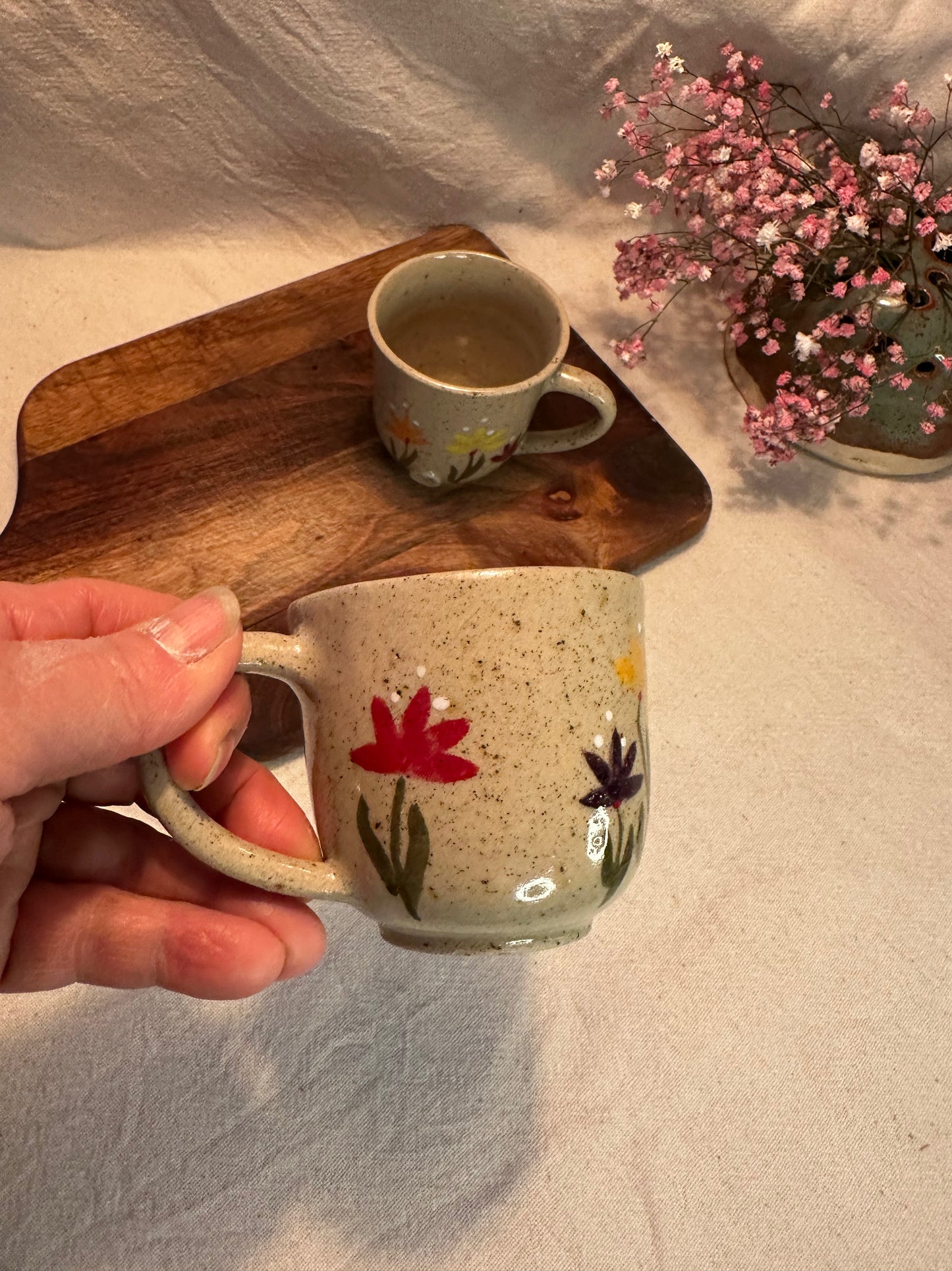 Liten mugg - sommaräng med lavaprickar