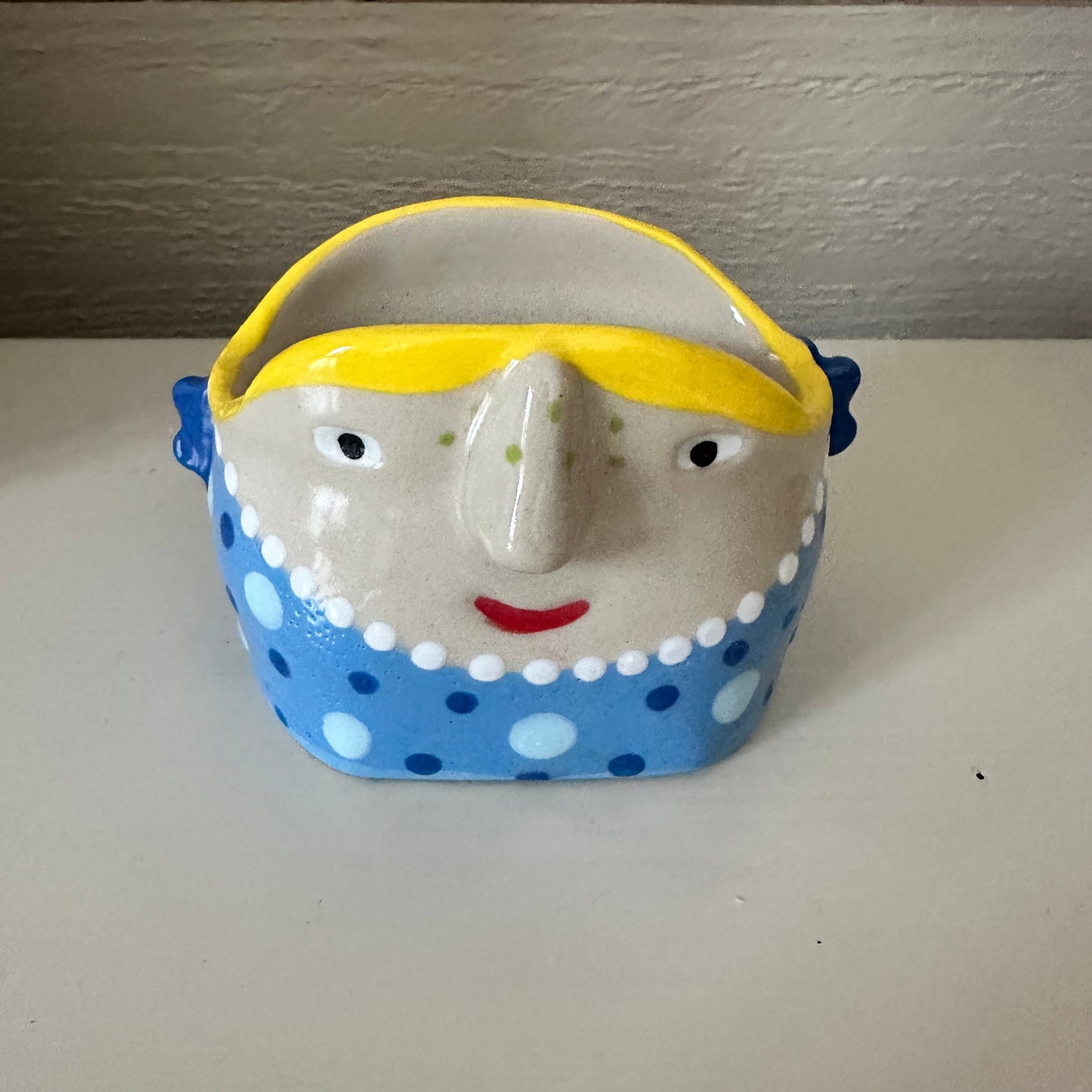Glasögonhållare